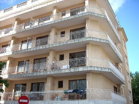 Santa Ana בית הארחה *