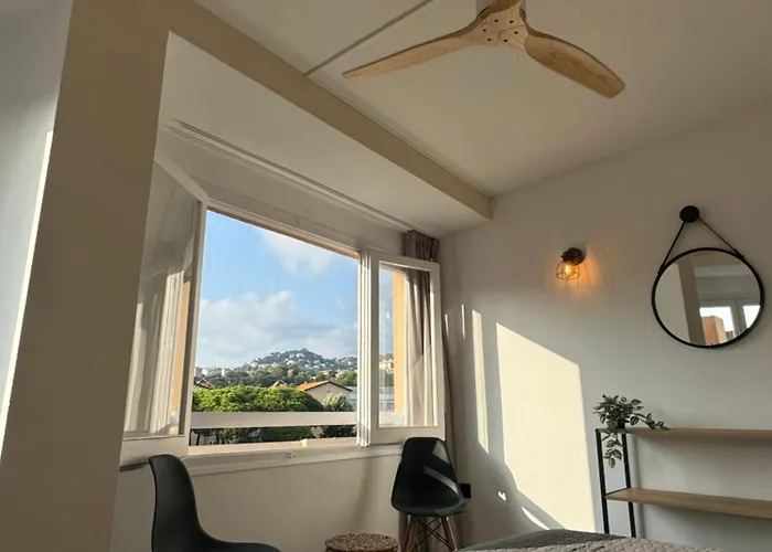 Santa Ana Guest house *